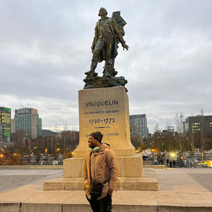 Meet your Posher, Abdoul